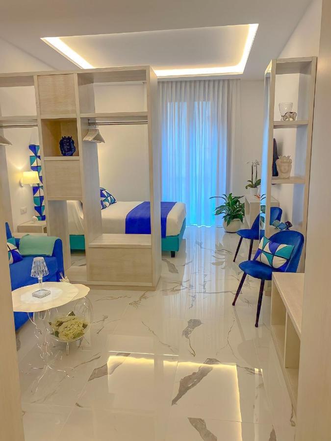 Sorrento Lux Suite ภายนอก รูปภาพ