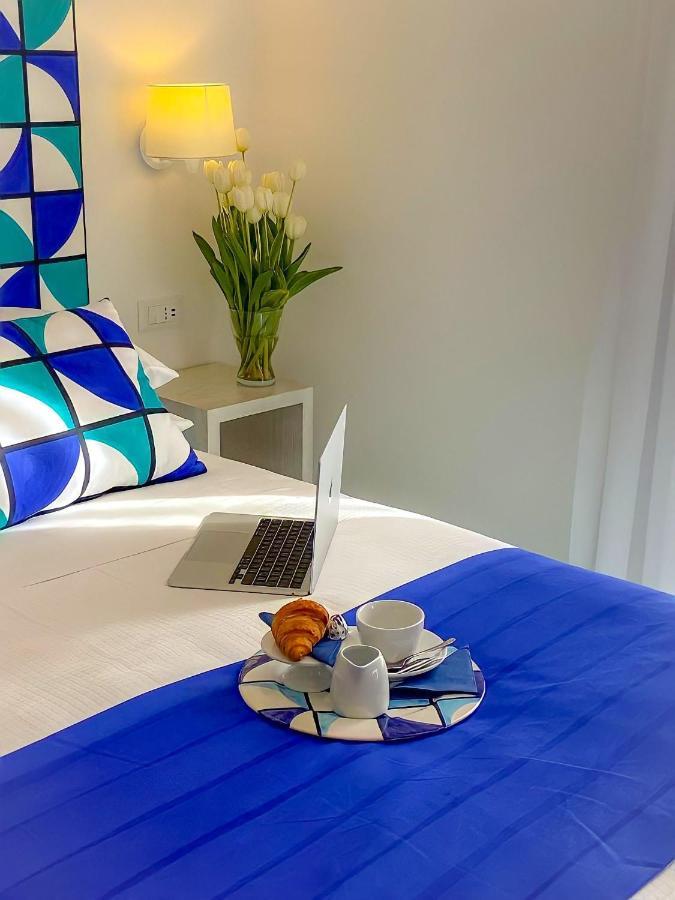 Sorrento Lux Suite ภายนอก รูปภาพ
